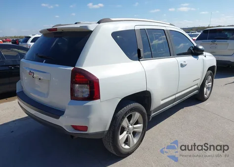 2016 Jeep Compass Sport z USA, uszkodzony, nr VIN 1C4NJCBAXGD518873